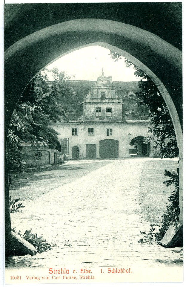 10081-Strehla-1908-Schloßhof-Brück & Sohn Kunstverlag