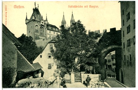 10265-Meißen-1908-Schloßbrücke mit Burgtor, Hohlweg-Brück & Sohn Kunstverlag