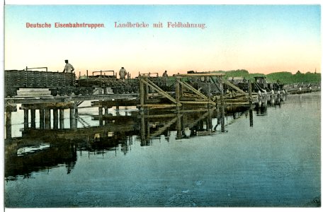 11311-Nünchritz-1910-Deutsche Eisenbahntruppen Landbrücke mit Feldbahnzug-Brück & Sohn Kunstverlag
