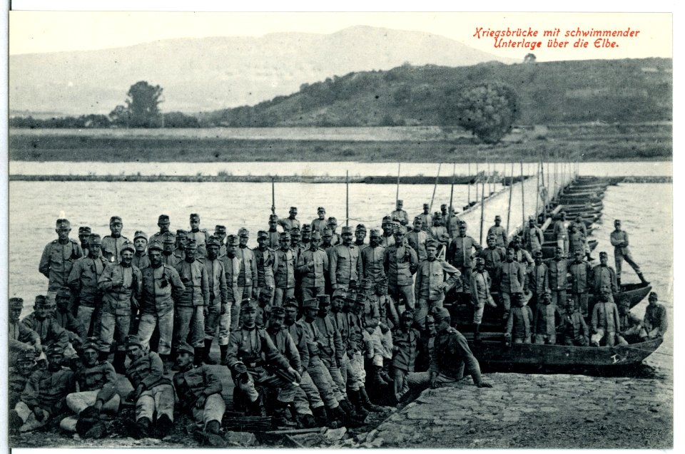 11366--1910-Kriegsbrücke mit Schwimmender Unterlage über die Elbe-Brück & Sohn Kunstverlag