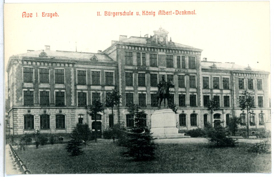 11669-Aue-1910-II. Bürgerschule und König Albert Denkmal-Brück & Sohn Kunstverlag
