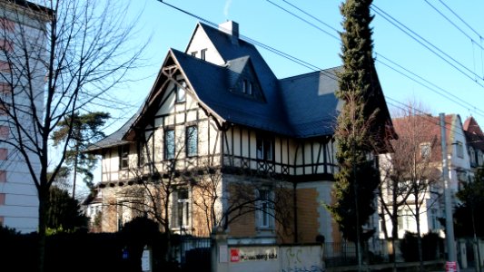 Wasastraße 12 Strehlen 1