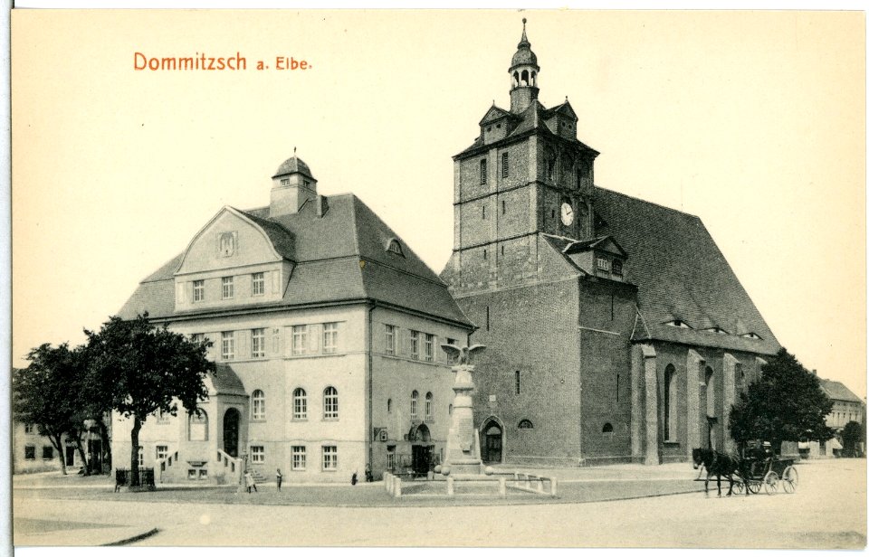14958-Dommitzsch-1912-Rathaus und Kirche-Brück & Sohn Kunstverlag