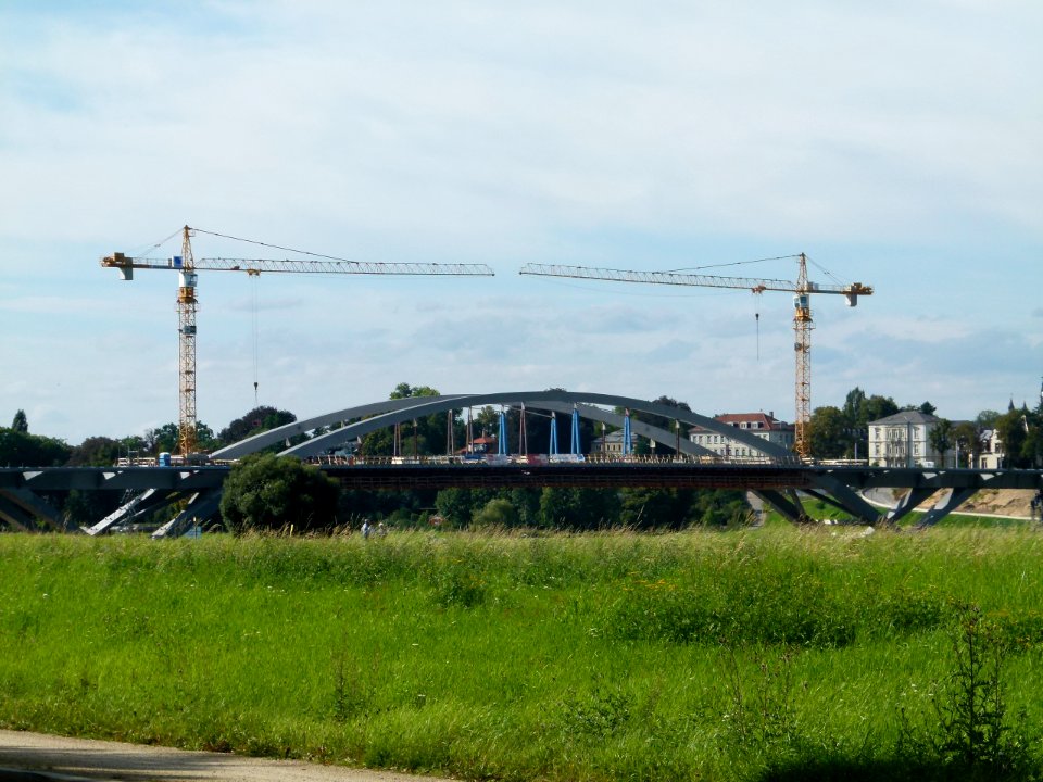 Waldschlößchenbrücke-September-2011-2