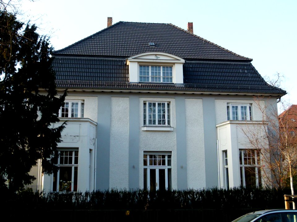 Voßstraße 2 Strehlen
