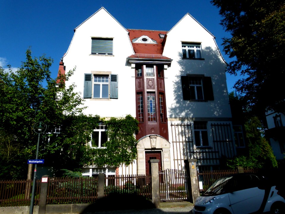 Villa Wolfshügelstraße 1 in Loschwitz 1