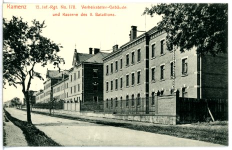 12530-Kamenz-1911-Verheirateten-Gebäude und Kaserne des II. Bataillon-Brück & Sohn Kunstverlag