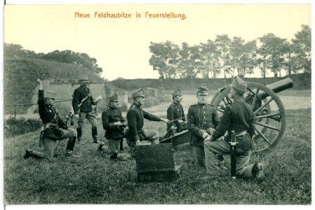 11537-Theresienstadt-1910-Neue Feldhaubitze in Feuerstellung-Brück & Sohn Kunstverlag