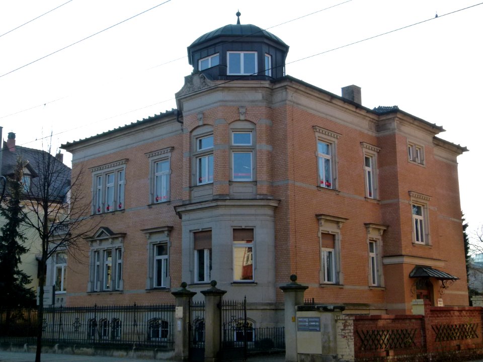 Wasastraße 8 Strehlen 2