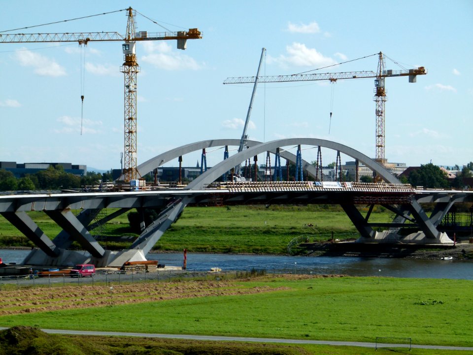 Waldschlößchenbrücke-September-2011-4