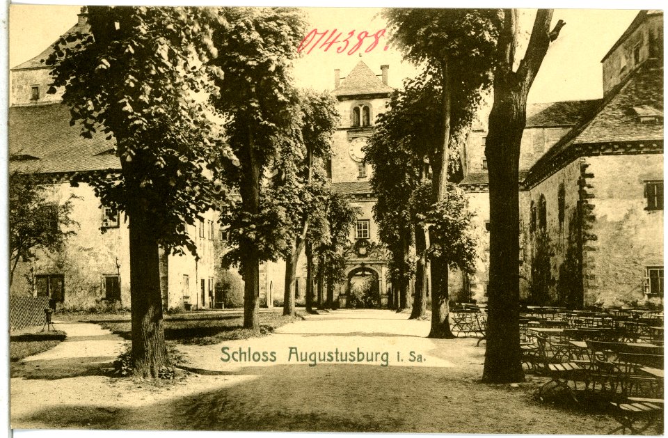 14388-Augustusburg-1912-Im Schloßgarten-Brück & Sohn Kunstverlag