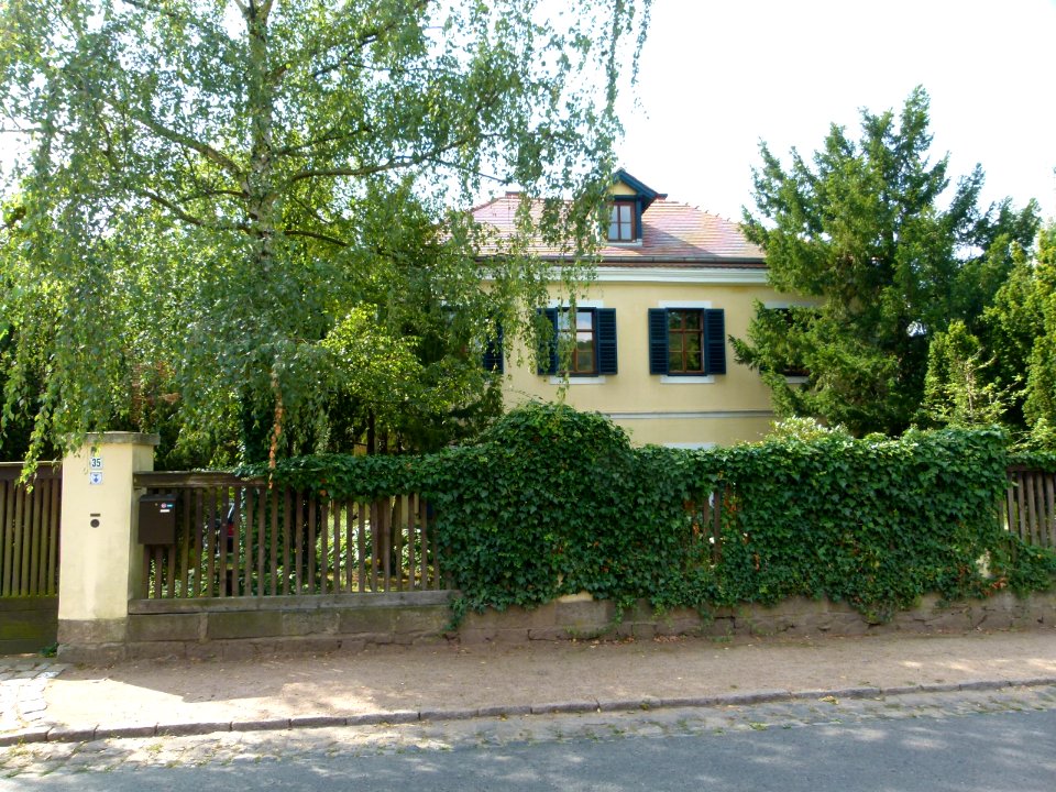 Winzerstraße 35 Radebeul 1