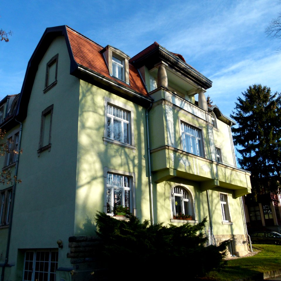 Lausitzer Straße 2 Loschwitz 1