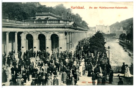 08982-Karlsbad-1907-An der Mühlbrunnen - Kolonnade-Brück & Sohn Kunstverlag photo