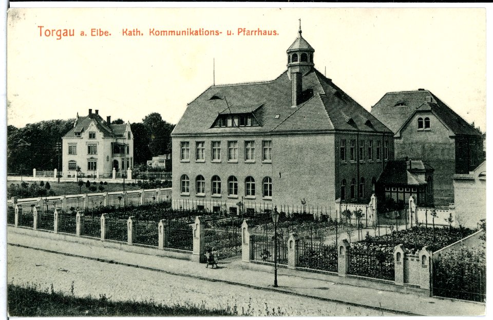 10100-Torgau-1908-Katholisches Pfarrhaus mit Kommunikanten-Anstalt-Brück & Sohn Kunstverlag