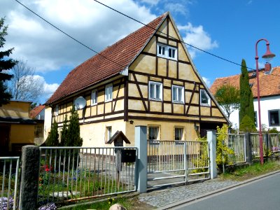 Prof-Werner-Straße 15 Graupa Pirna