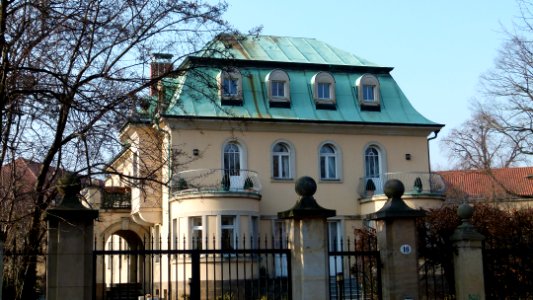 Franz-Liszt-Straße 16 Strehlen 1