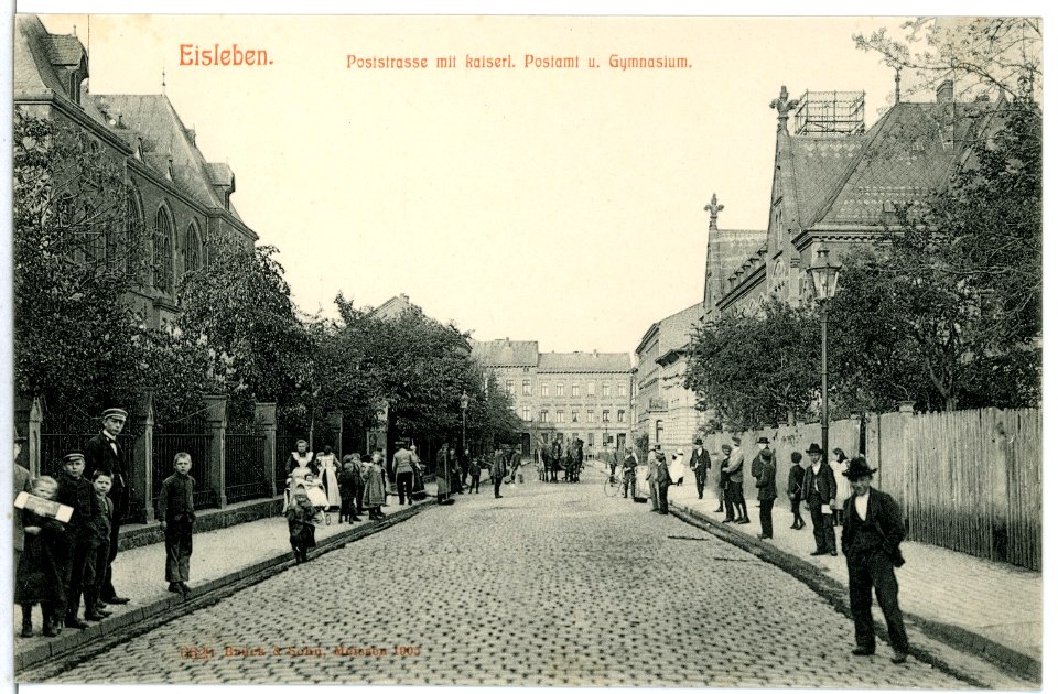 06629-Eisleben-1905-Poststraße mit Postamt und Gymnasium-Brück & Sohn Kunstverlag