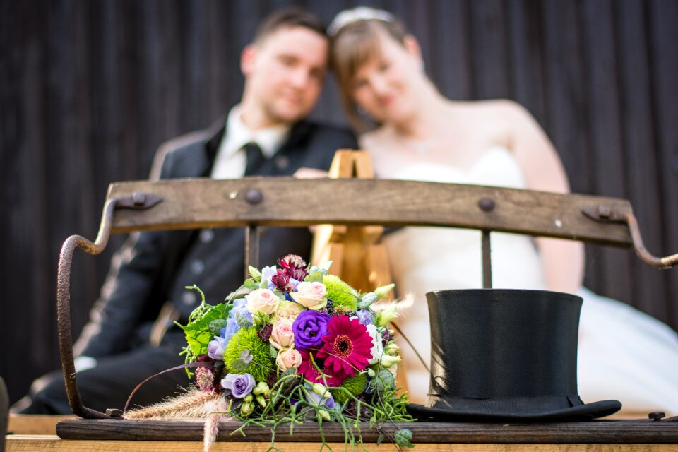 Marry bridal bouquet marriage photo