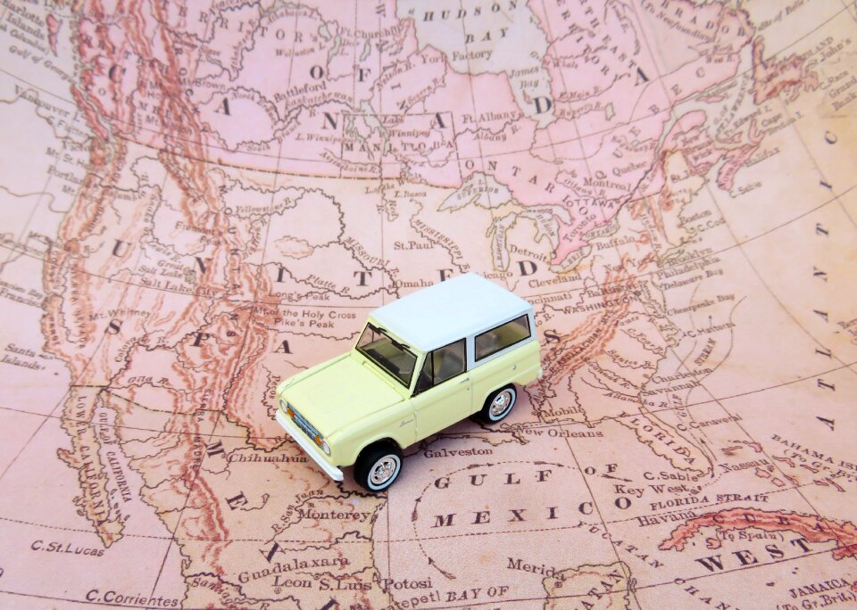 Road trip ford bronco north america