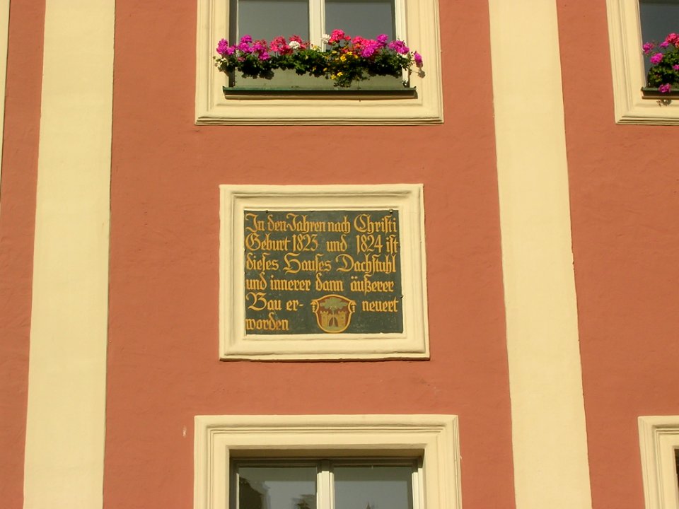 Rathaus Eichstätt -Gedenktafel Umbau 1823 (1)