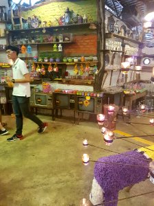 Ratchaburi candle house - 2017-04-16 (009) photo
