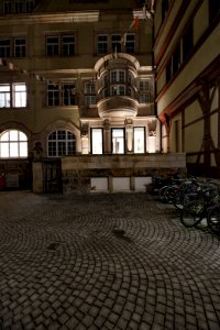 Rathaus-tuebingen-seiteneingang