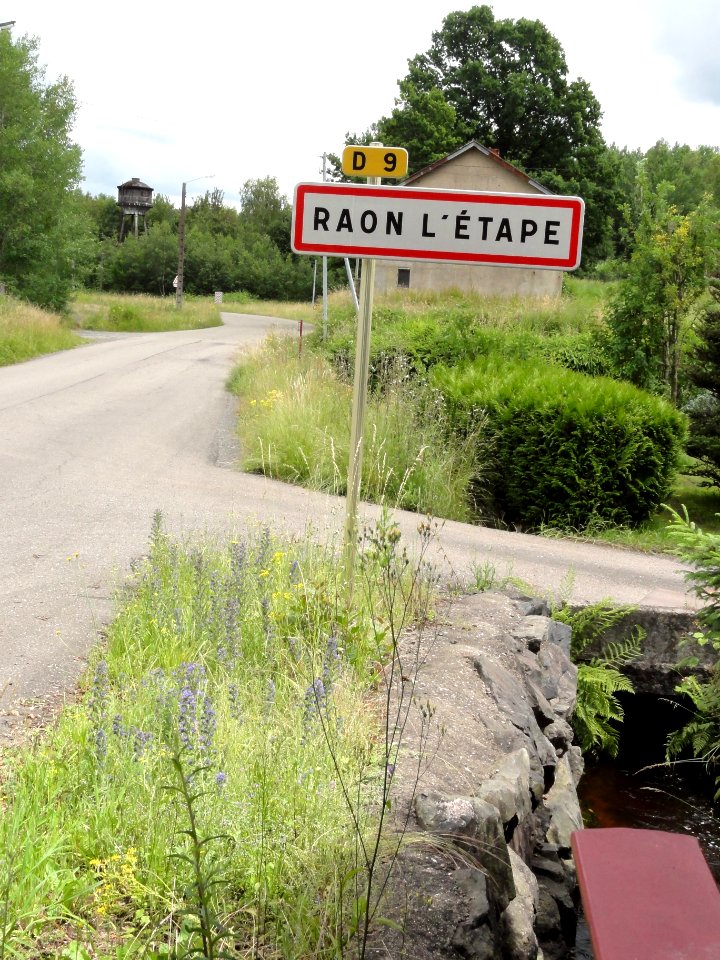 Raon-l'Étape (Vosges) city limit sign