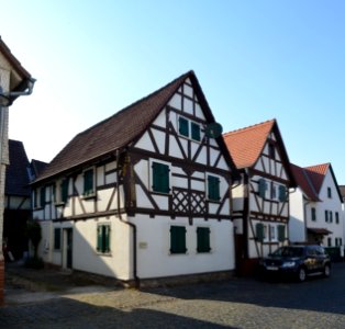 Rodheim vor der Höhe, Borngasse 11