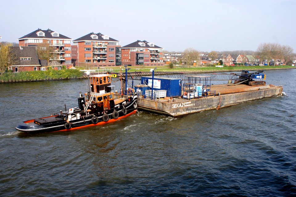 Rodeur - ENI 02303708 & GEKA21 - ENI 03290255, Amsterdam-Rijnkanaal, pic1