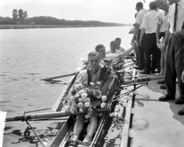 Roeiwedstrijden op de Bosbaan Ploeg van Nereus, Bestanddeelnr 912-6814
