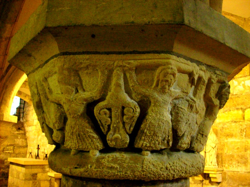 Romanesque capital, York