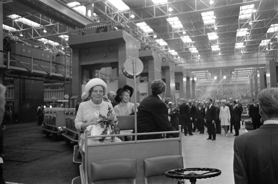 Rondgang door de fabriek, Bestanddeelnr 921-4705