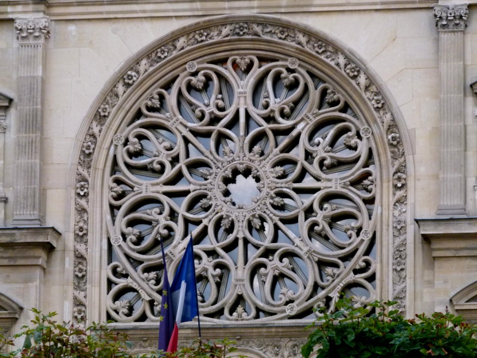 Rosace de l'église Saint-Germain l'Auxerrois - gros plan
