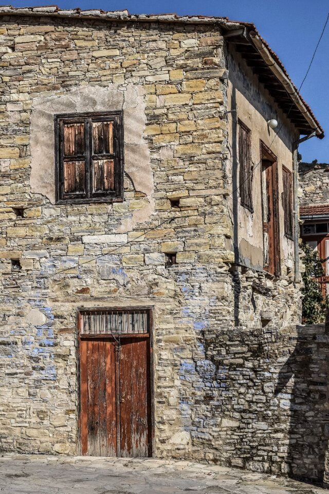 Architecture traditional abandoned