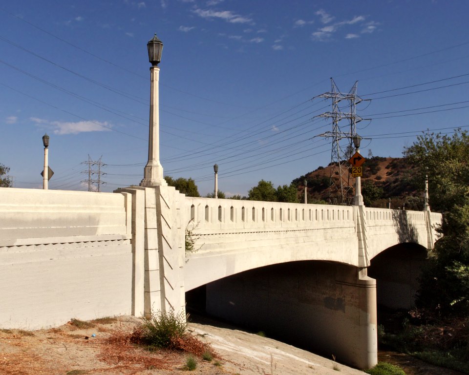 Riverside-Zoo Drive Bridge, No. 53C1298, LAHCM 910, view from northwest, 2014