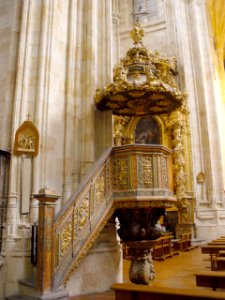 Salamanca - Convento de San Esteban, interior de la iglesia 29