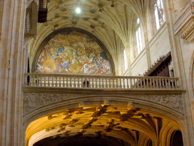Salamanca - Convento de San Esteban, interior de la iglesia 08
