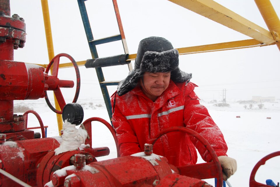 In the snow valve power