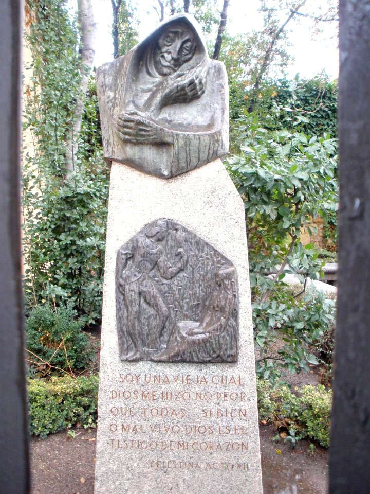 Salamanca - Huerto de Calixto y Melibea, monumento a La Celestina