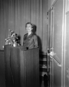 10 Jarig Gemeentelijk Museum Den Haag Henriette W Boersma-Smit presidente, Bestanddeelnr 908-6957