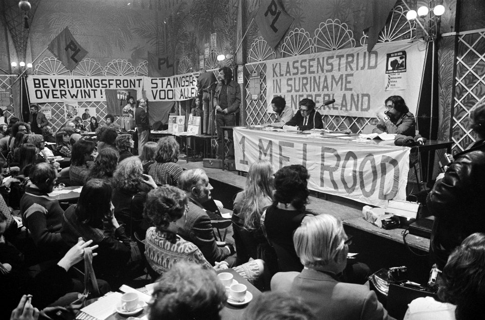 1 Mei bijeenkomst in Brakkegrond, Marcel Kross en Van der Spek (PSP), Bestanddeelnr 926-3797
