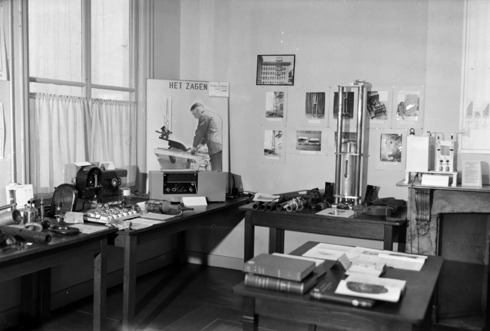 10x15 Tentoonstelling 60-jarig bestaan der Arbeidsinspectie, Bestanddeelnr 256-0740