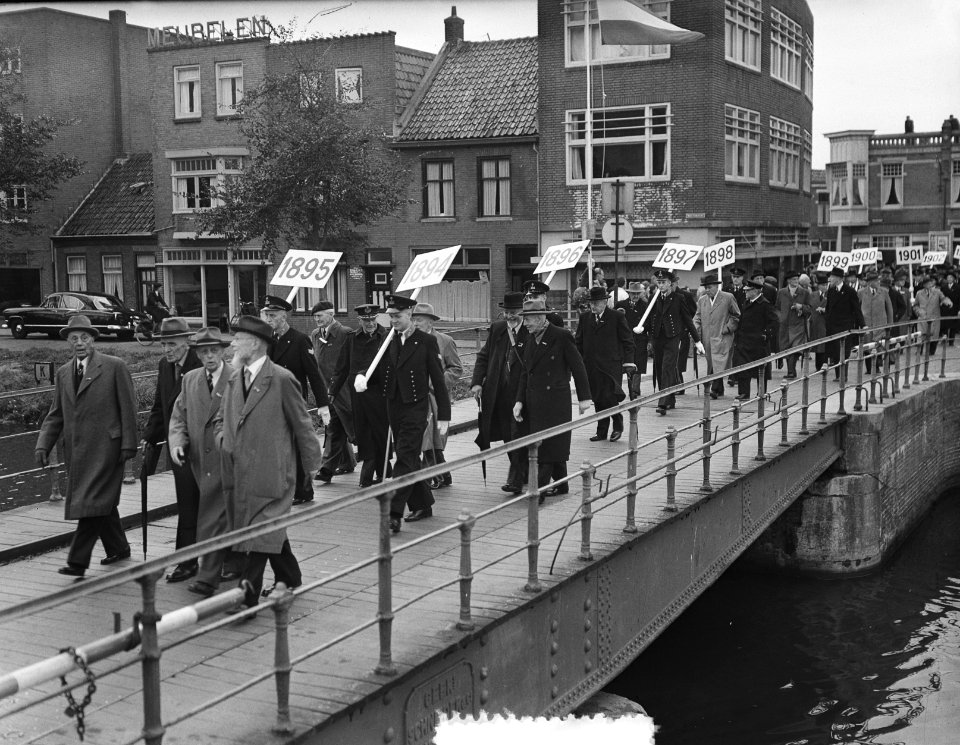 100 jaar KIM Den Helder , eerste dag, Bestanddeelnr 906-7854