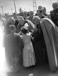100 jaar Kromstaf. Aankomst Kardinaal-legaat de Belgische kardinaal Jozef Van R, Bestanddeelnr 905-7283