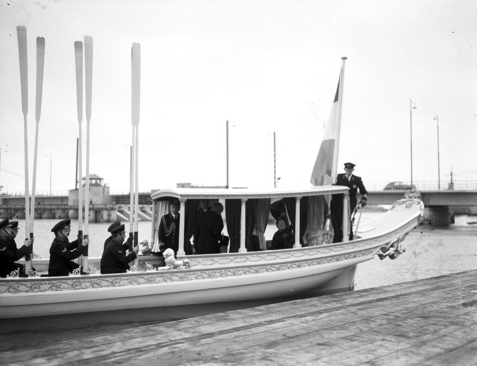 100 jaar KIM Den Helder bezoekdag koningin Juliana, Bestanddeelnr 906-7917