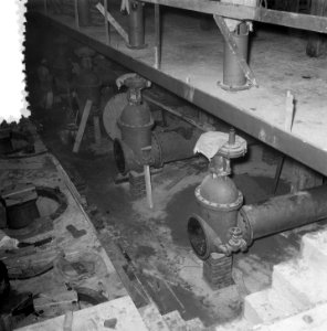 100 jarig bestaan Amsterdamse Waterleiding Mij., Bestanddeelnr 906-1676
