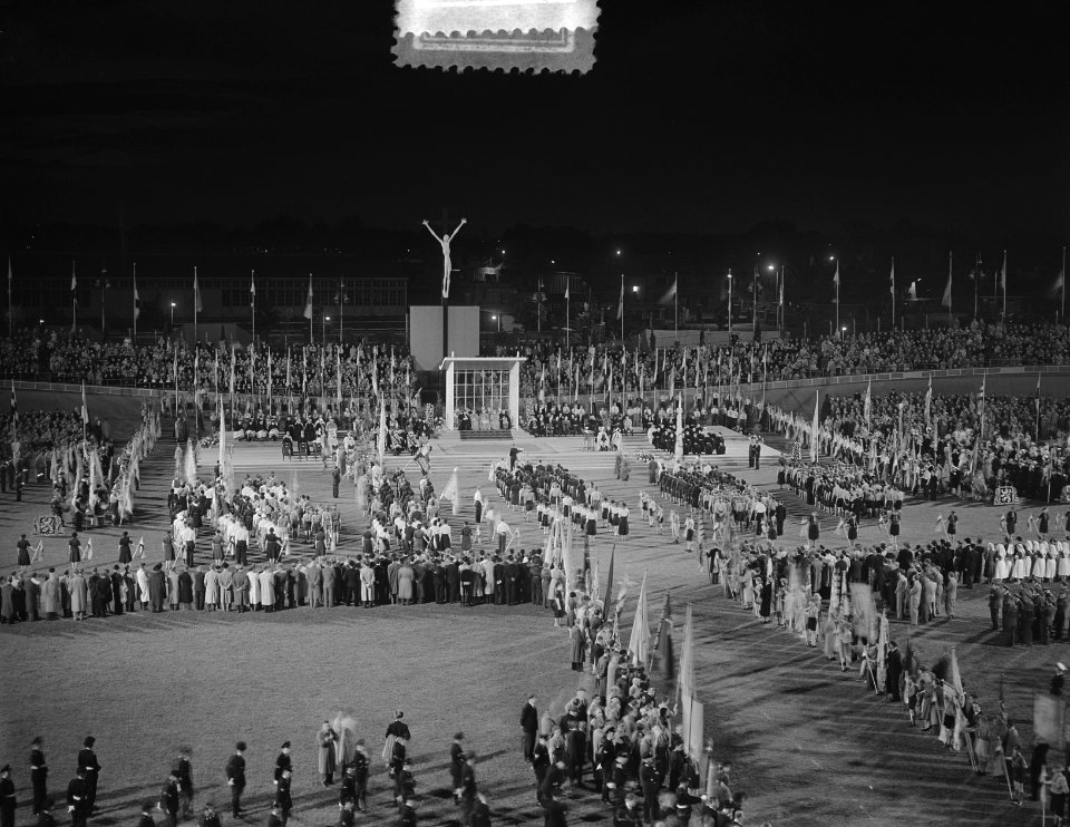 100 jaar Kromstaf. Stadion De Galgewaard. Overzicht, Bestanddeelnr 905-7284