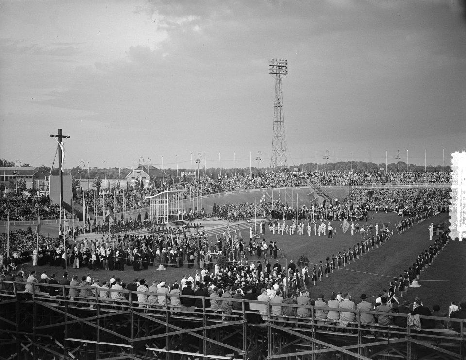 100 jaar Kromstaf. Stadion De Galgewaard. Overzicht, Bestanddeelnr 905-7287