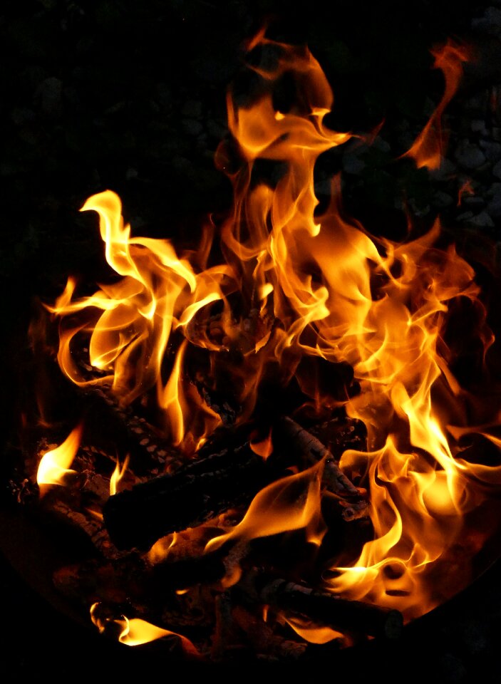 Wood fire burn combustion